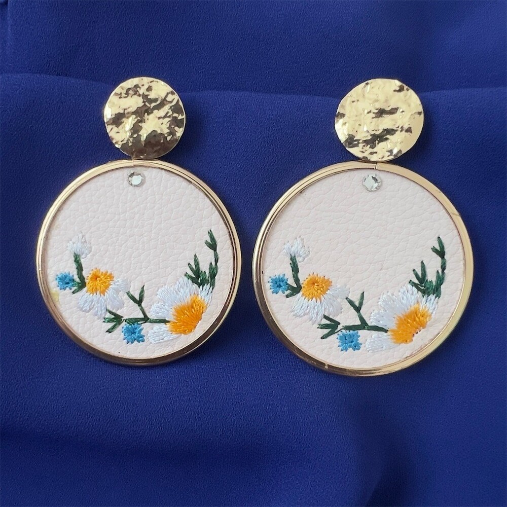 Vintage Floral Embroidered Disc Drop Earrings Gold Tone Crystal Pierced